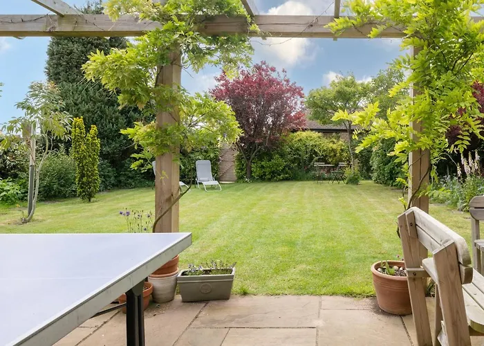 Lewes Heights Is A Spacious Modern Luxury Home With Stunning Views